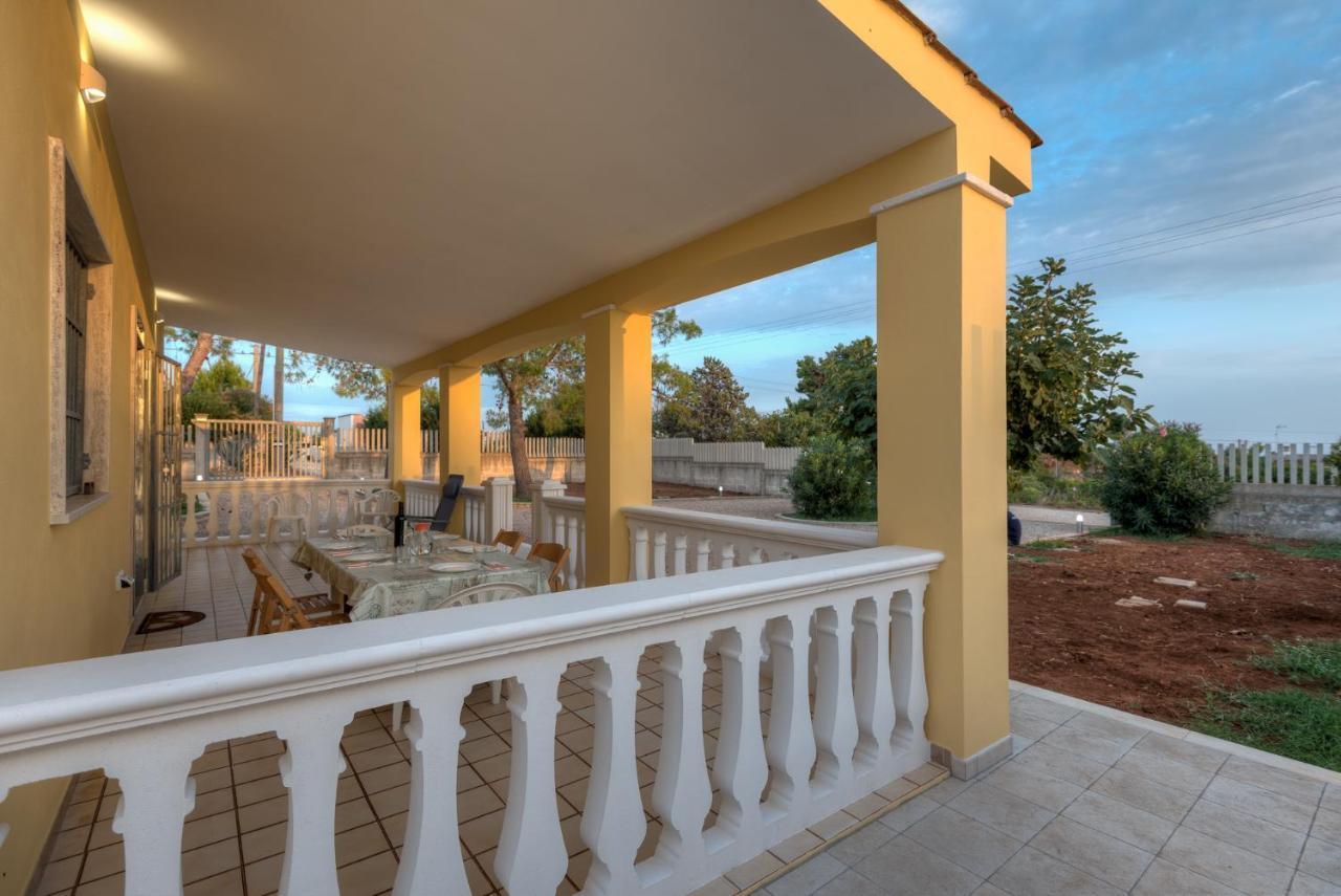 Villa Degli Oleandri By Latuapuglia San Pietro in Bevagna Eksteriør bilde